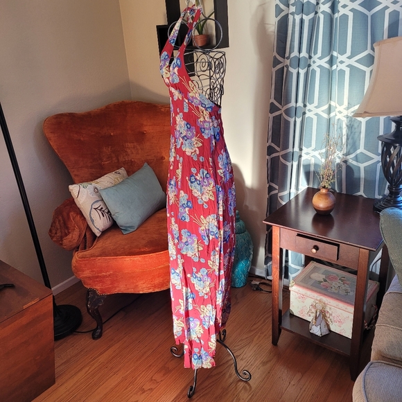 Vintage 1970s Red Floral Dress with Blouse - Picture 3 of 16